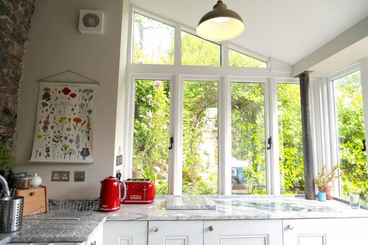 Lovely Property In The Heart Of Somerset, Sleeps 9 쉡튼말렛 외부 사진