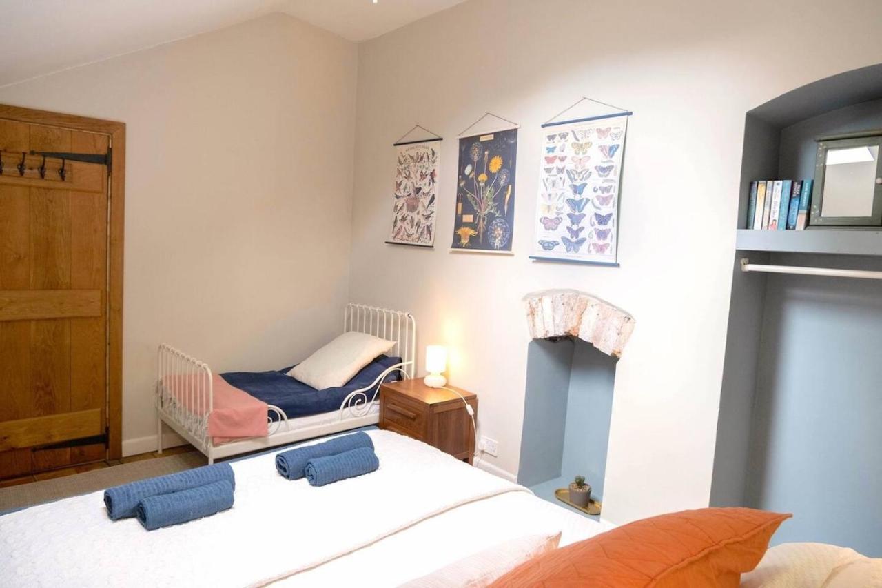 Lovely Property In The Heart Of Somerset, Sleeps 9 쉡튼말렛 외부 사진