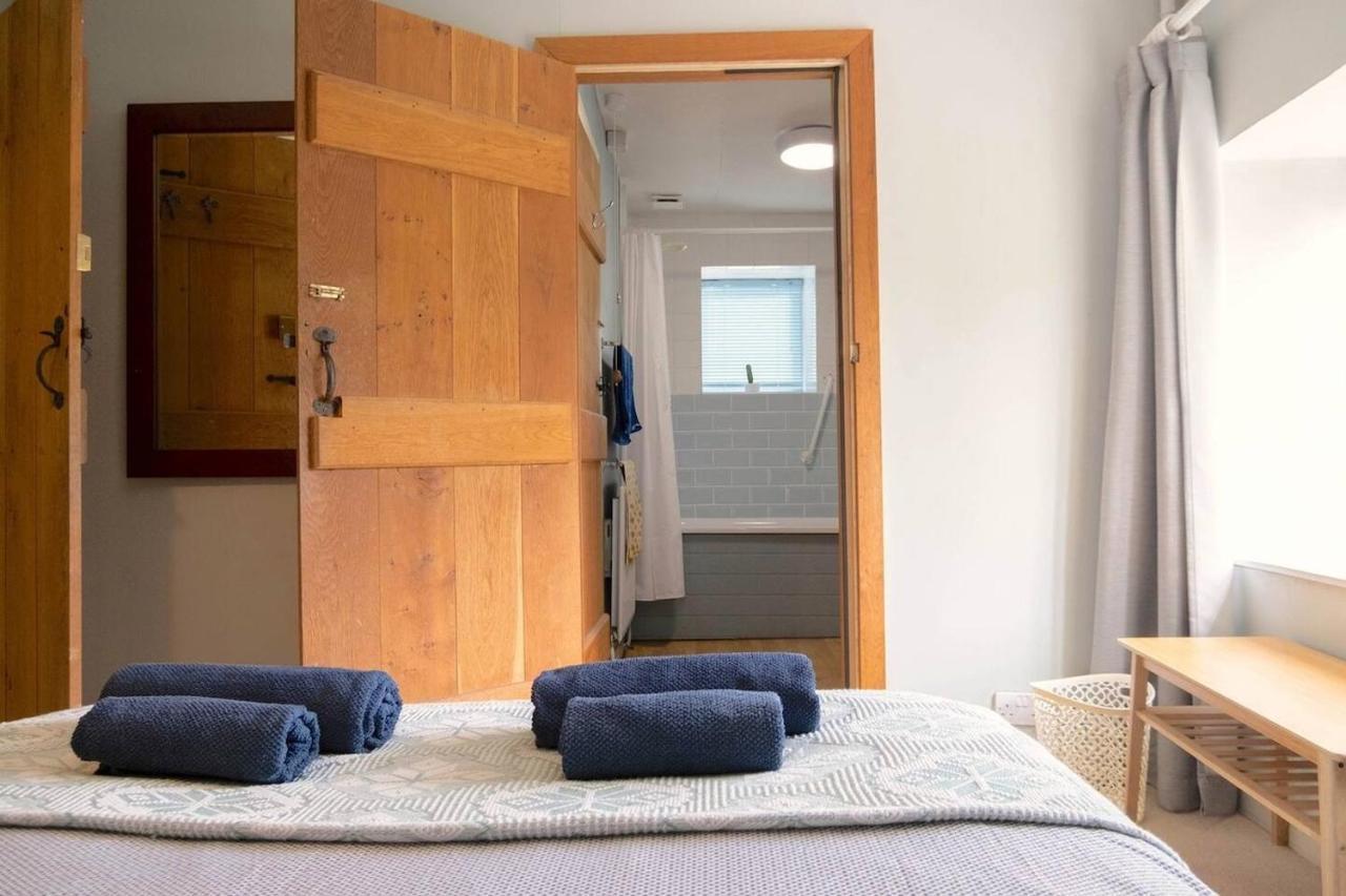 Lovely Property In The Heart Of Somerset, Sleeps 9 쉡튼말렛 외부 사진