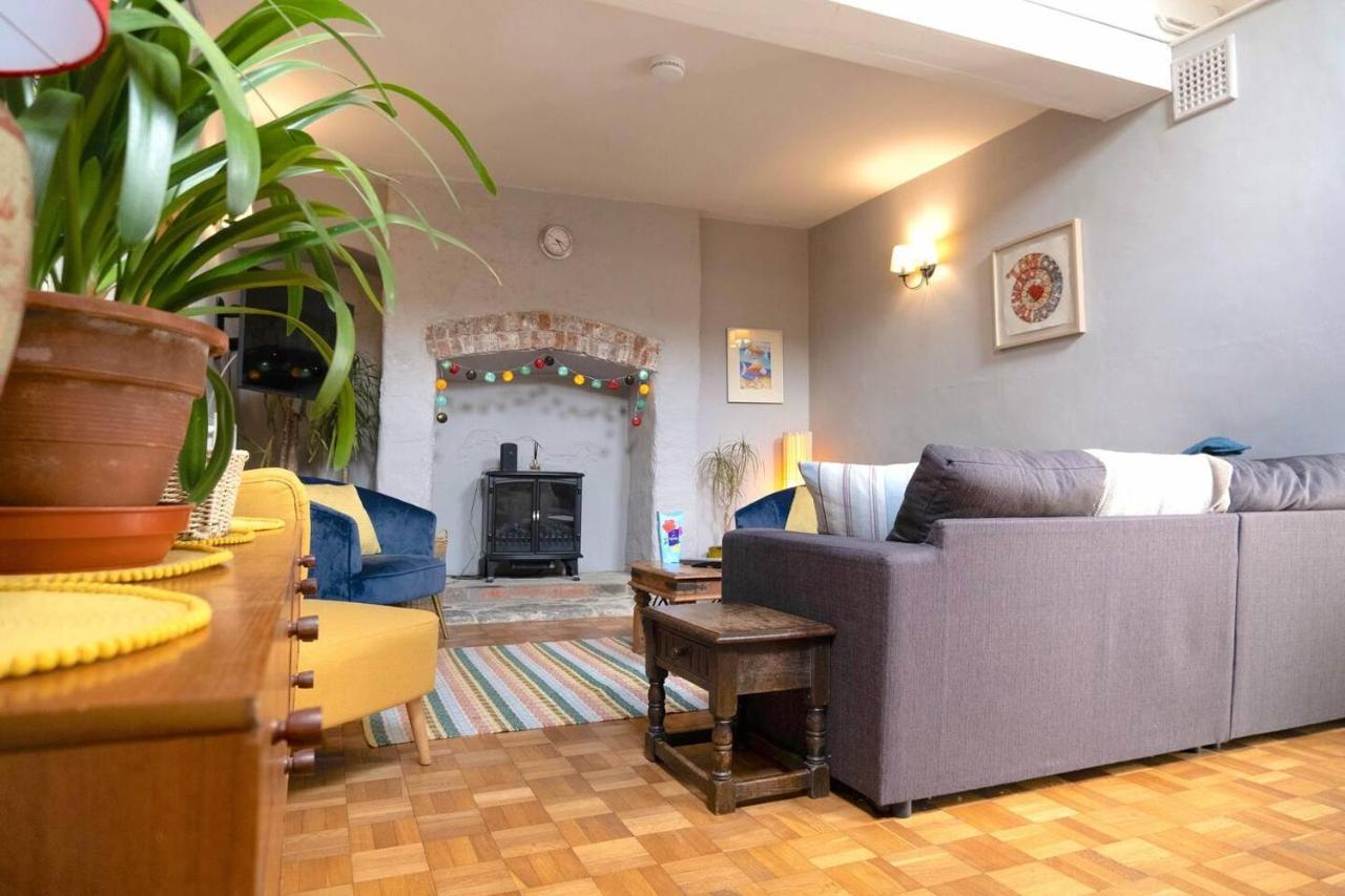 Lovely Property In The Heart Of Somerset, Sleeps 9 쉡튼말렛 외부 사진
